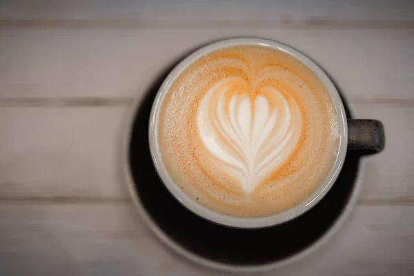 Eine Tasse Heißen Soja Latte Art Kaffee Auf Holztisch Mit — Stockfoto