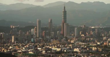 Motionlapse of central park from day to night in Taipei, Taiwan