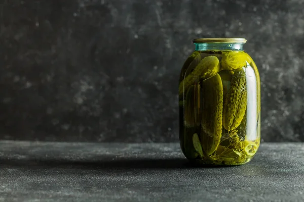 Rustic Cucumbers Vegetarian Meal — стоковое фото
