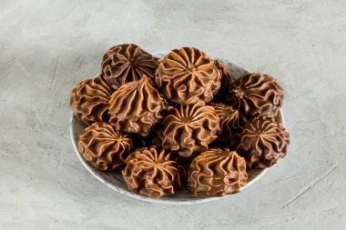 Sağlıklı, lezzetli yemek kavramı. Ev yapımı tatlı.