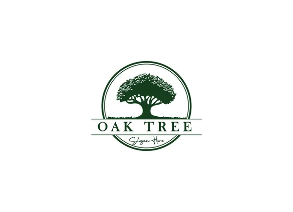 Oak Tree Residential Vintage Logo Design Vector — ストックベクタ