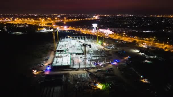 Hyperlapse Time Lapse Rámci Projektu Staveniště Jeřábu Automobilové Dopravy Noci — Stock video