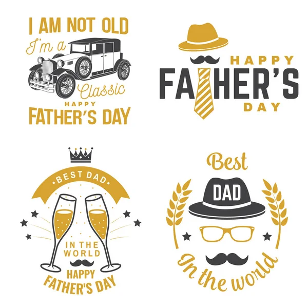 Ich bin nicht alt, ich bin klassisch. Happy Fathers Day Abzeichen, Logo-Design. Vektorillustration. Vintage-Design zum Vatertag mit Retro-Auto, Hipster-Vater-Schnurrbart, Sektgläsern, Hipster-Hut — Stockvektor