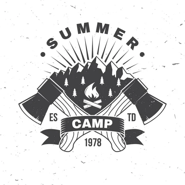 Summer Camp Vector Illustration Concept Shirt Logo Print Stamp Tee — Stock Vector