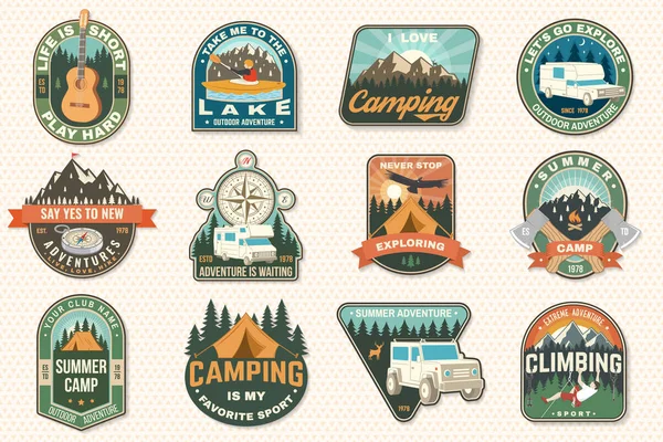 Set Camping Badges Logo Patch Vector Illustration Concept Shirt Logo — Stock vektor