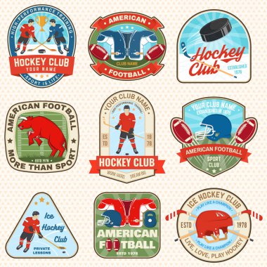 Buz hokeyi ve Amerikan futbolu veya rugby kulübü logosu, rozet işlemeli yama. Amerikan futbolcusu, buz hokeyi oyuncusu, top, çıkartma, disk ve paten silueti olan spor etiketi. Vektör