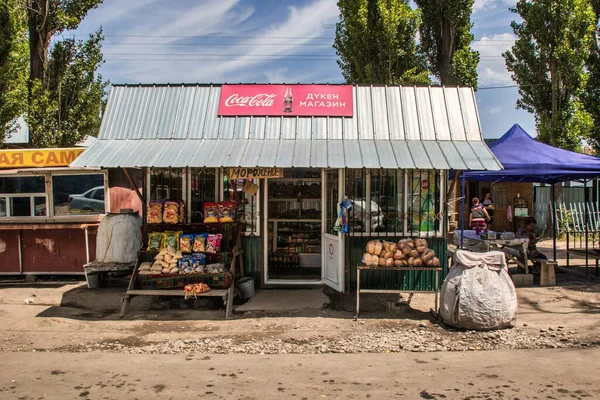 Almaty Kazakhstan June 2017 Small Store Main Road Coca Cola — Stock Photo, Image