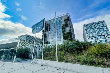 Den Haag, Hollanda - 25 Ağustos 2021: Lahey 'deki Uluslararası Ceza Mahkemesi ICC CPI binalarının genel görünümü