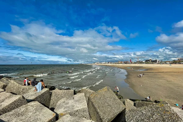 Den Haag Netherlands August 2021 Many Young People Having Surfing — Fotografia de Stock