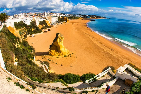 Albufeira Portugal Enero 2016 Una Visión General Playa Albufeira Roca — Foto de Stock