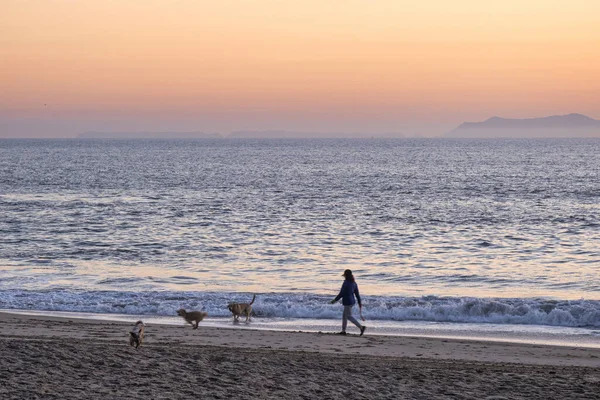 Ventura Estados Unidos Febrero Una Idílica Puesta Sol Sobre Océano — Foto de Stock