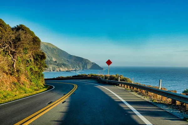 Big Sur Estados Unidos Fevereiro 2020 Impressionante Costa Californiana Oceano — Fotografia de Stock