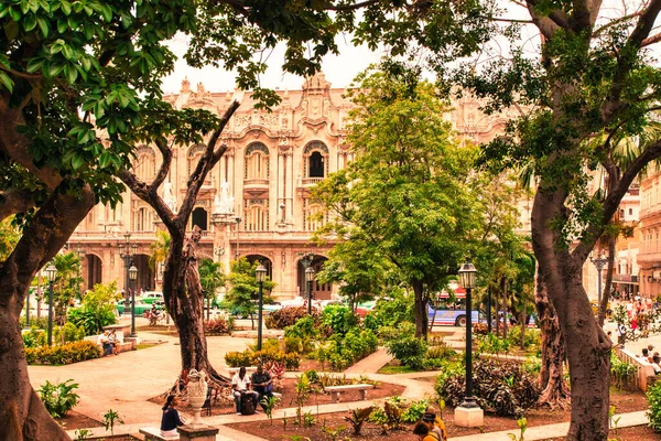 Havana Cuba Julho 2018 Uma Das Grandes Praças Centro Histórico — Fotografia de Stock