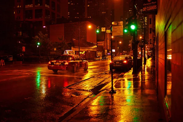 Chicago Stany Zjednoczone Września 2009 Taksówka Tylne Światła Pokazane Nocy — Zdjęcie stockowe