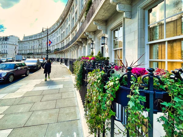 London United Kingdom March 2022 Exclusive Victorian Buildings Belgravia Embassies — Stock Photo, Image