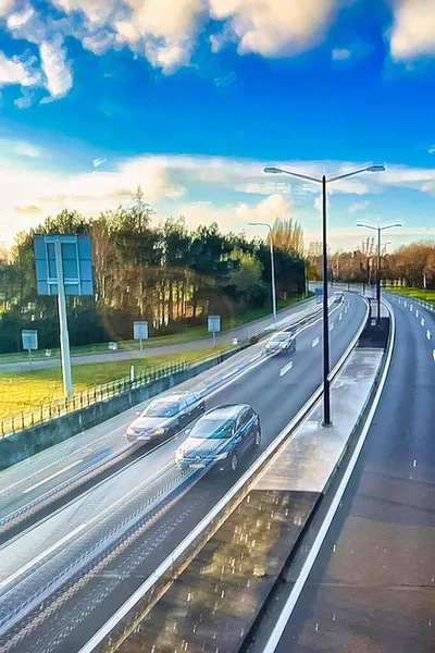 Гаага Нідерланди Грудня 2021 Автомобілі Швидко Рухаються Автостраді Сільській Місцевості — стокове фото
