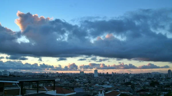 Nuvole Decorano Fine Del Pomeriggio Nel Lato Est Sao Paulo — Foto Stock