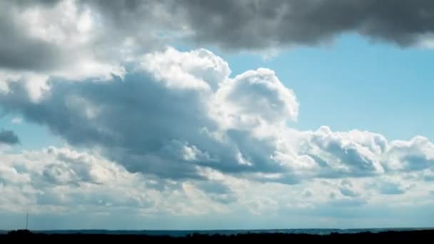 White Fluffy Clouds Slowly Float Blue Daytime Sky Timelapse Beautiful — Stock video