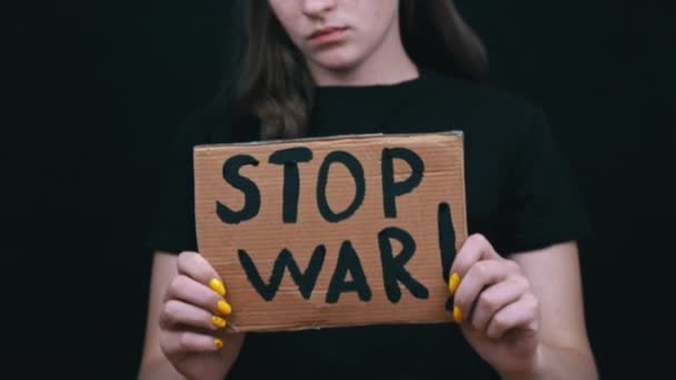 Upset Ukrainian Poor Girl Protesting Military Conflict Young Woman Raises — Stock Video