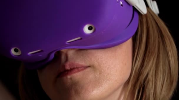 Face Beautiful Girl Virtual Reality Helmet Close Active Wearing Indoor — Video