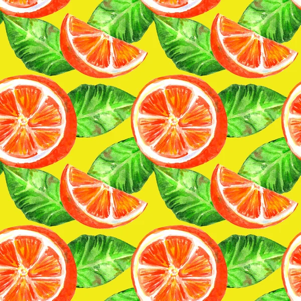 Seamless watercolor illustration of orange and citrus slices and leaves on a yellow background. Wrapping paper, textiles — стоковое фото