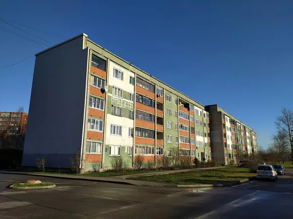 Lettland Riga 2021 Sekundärbostadsmarknaden Ett Sovjetbyggt Mikrodistrikt Riga Efter Renoveringen — Stockfoto