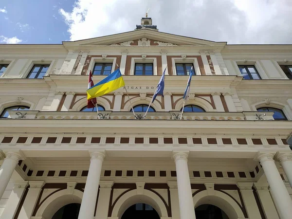 Latvia Riga 2022 Building Riga City Council Flag Ukraine — ストック写真