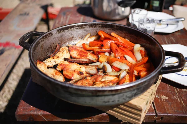 Poêle Avec Poulet Légumes Grillés — Photo