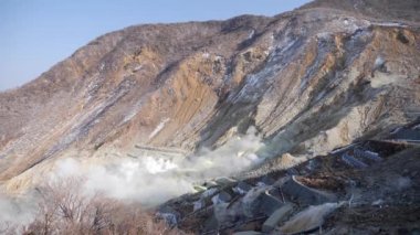 Hakone, Owakudani 'deki Sülfür Madenleri. Sülfür dumanlı volkanik bölge..