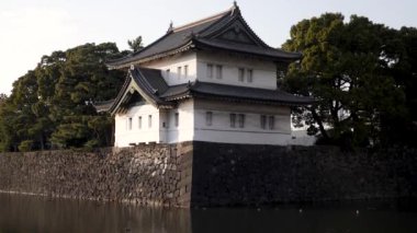 Tokyo İmparatorluk Sarayı 'ndaki gözetleme kulesi..