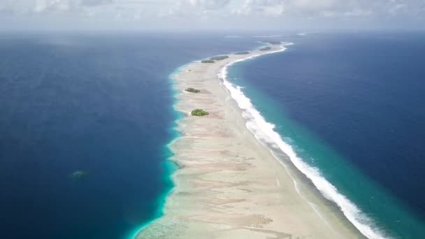 Majuro Marshall Islands Small Tropical Uninhabited Island Middle Pacific Ocean — стоковое видео