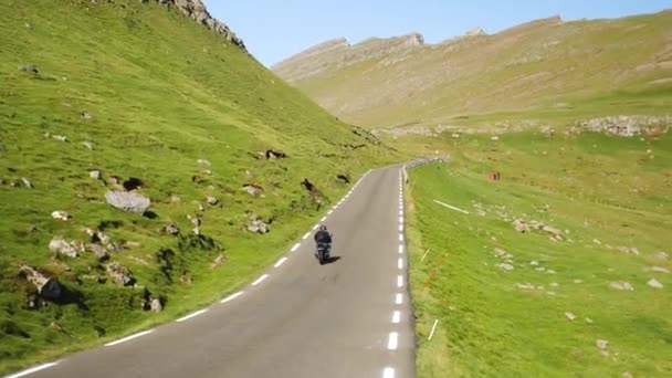 Motorbike Passes Straight Road Faroe Islands Beautiful View Funningur Scenic — Vídeo de Stock