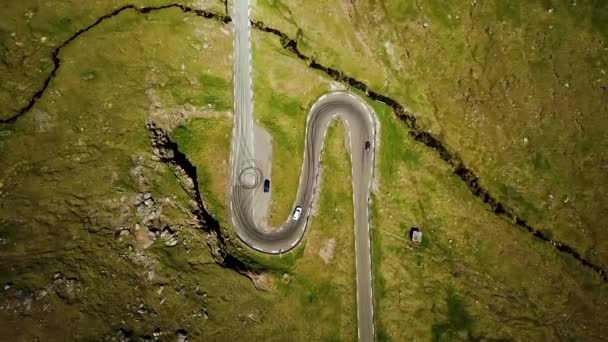 Aerial View Winding Road Scenic Road Two Car Arriving Same — Video