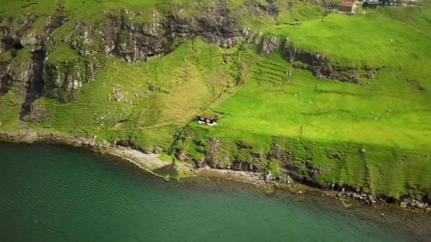 Aerial View Lonely House Saksun Village Faroe Islands Lonely House — Vídeo de stock