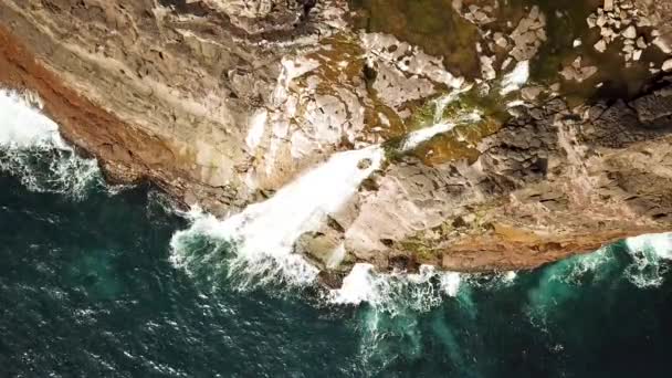 Veduta Aerea Della Cascata Bosdalafossur Vicino Alla Scogliera Slave Traelanipan — Video Stock