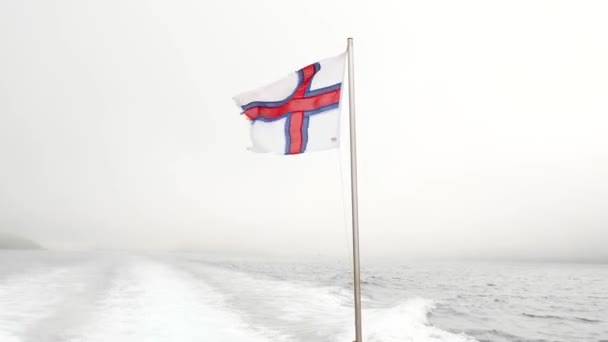 Båt Vei Tilbake Til Vagar Island Fra Mykines Island Ved – stockvideo