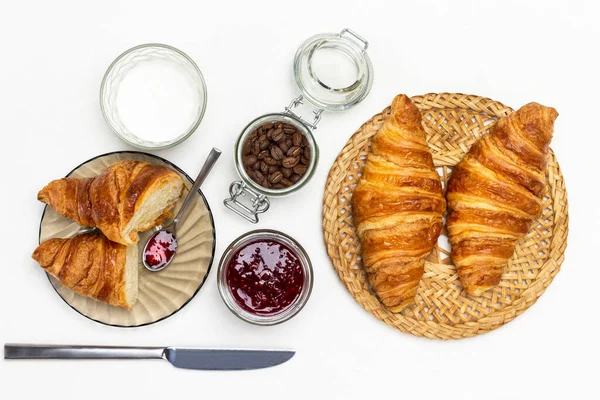 Croissants Wicker Plate Croissant Halves Spoon Jam Saucer Coffee Beans — Stock Photo, Image