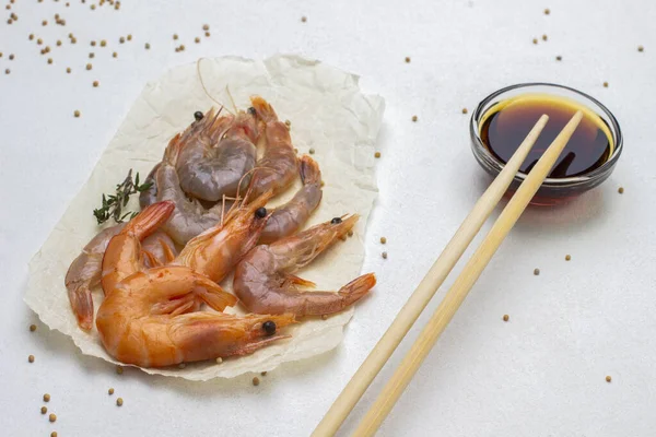 Soy Sauce Glass Bowl Chopsticks Shrimps Paper Top View White — Stock Photo, Image
