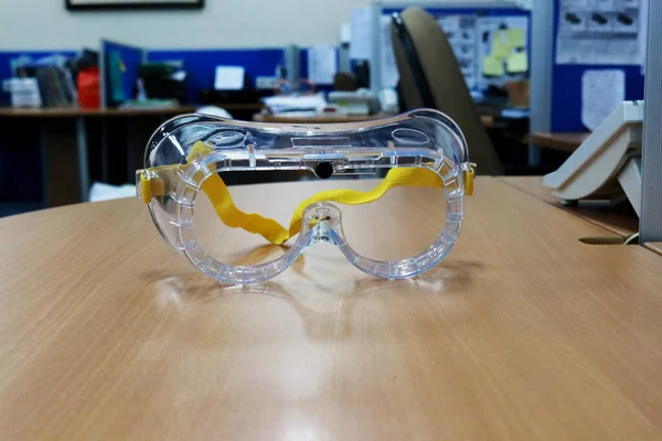 Brýle Čirými Čočkami Které Jsou Obvykle Používány Zdravotnickými Pracovníky Aby — Stock fotografie