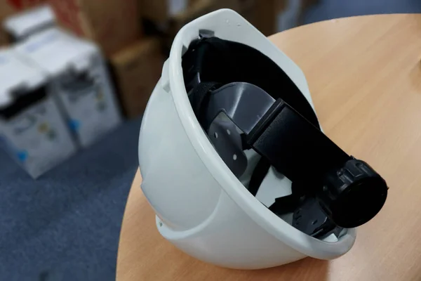 Casque Sécurité Blanc Pour Protéger Tête Des Travailleurs Contre Les — Photo