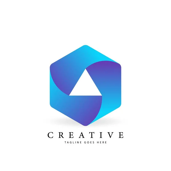 Polygon Template Logo Design Triangle Shaped Gradient — Stockvektor