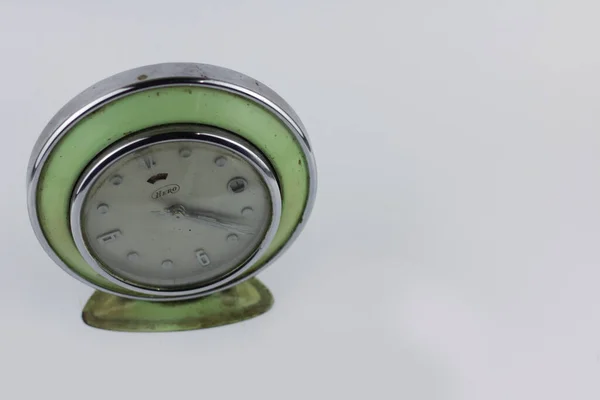 Old Vintage Alarm Clock White Background — Stock Photo, Image