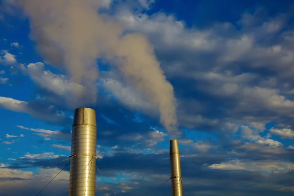 Chimney Smoke Pollution Co2 Global Warming Environmental Problem Greenhouse Effect — Stockfoto