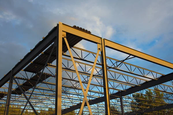 Construction Site Metal Frame Building Iron Beams Roof Structure — Stock Fotó