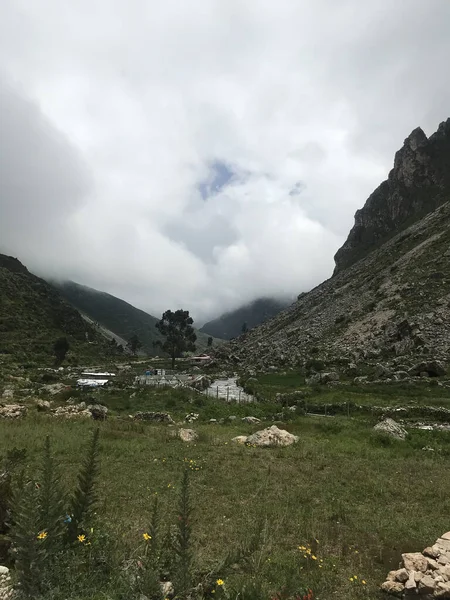 PAISAJE DE LA SIERRA PERUANA