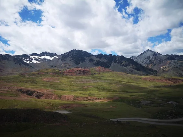 Papisaje Sierra Peruana Vista Del Nevado Rajuntay — Stockfoto