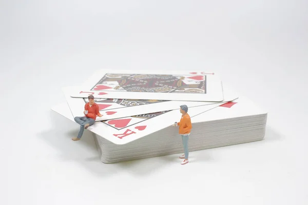 Gambling Games Figures Man Sit Playing Cards — Stock Photo, Image