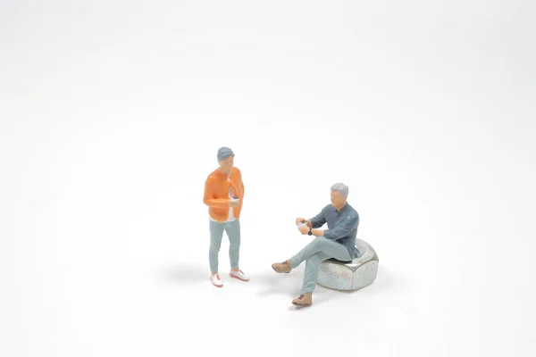 Minifiguren Von Menschen Isoliert Auf Weißem Hintergrund — Stockfoto