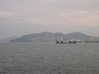 26 Mayıs 2004, Hong Kong 'daki Tathong Kanalı.