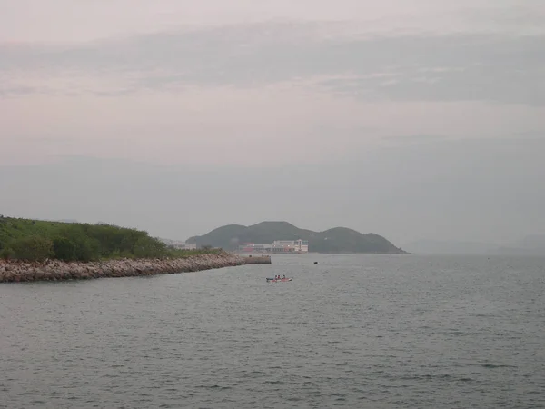 2004年5月26日香港のタトン海峡 — ストック写真